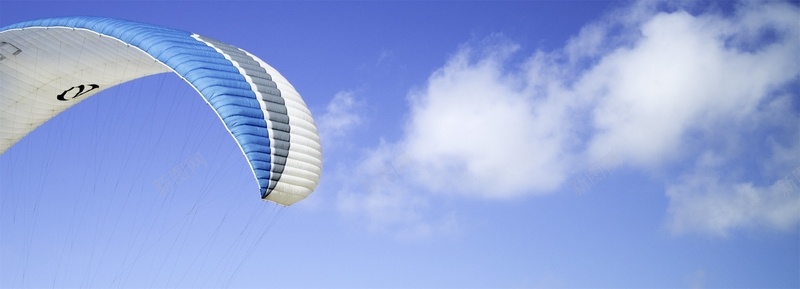 滑翔伞蓝天自由简约背景背景