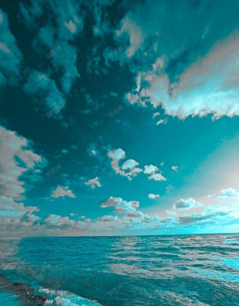 蓝天下的蓝色大海jpg设计背景_88icon https://88icon.com 蓝天 蓝色 天空 大海 平静 H5背景图 摄影 风景