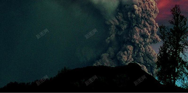 火山爆发H5素材背景jpg设计背景_88icon https://88icon.com 火山爆发 红色背景 大气 灰尘 H5素材 H5背景