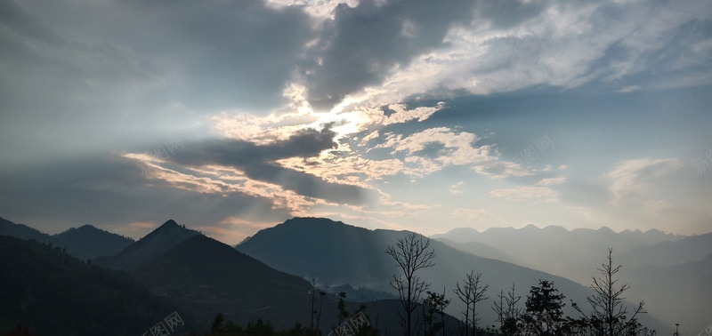 黎明前的黑暗背景