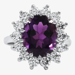 镶嵌钻石产品实物紫色钻石花瓣形镶嵌戒指高清图片