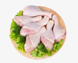 鸡小腿砧板上的新鲜鸡肉食材高清图片