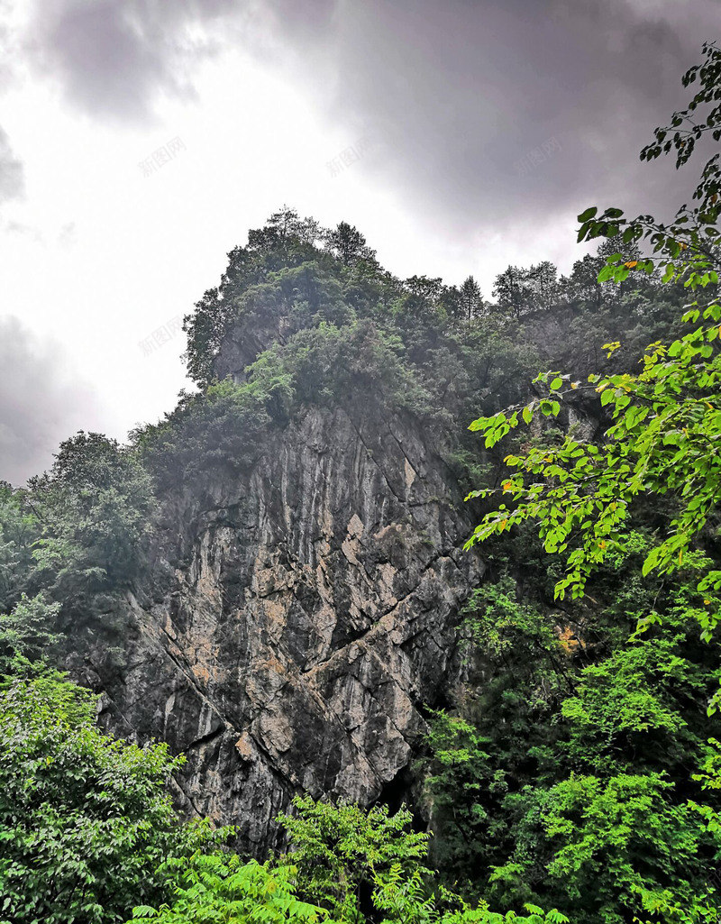 神农架旅游胜地png免抠素材_88icon https://88icon.com 养生 湖北旅游 避暑胜地 风景如画 高山