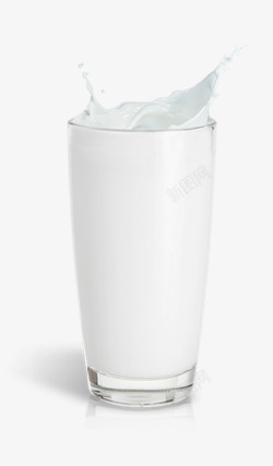 白色玻璃杯杯装的牛奶高清图片