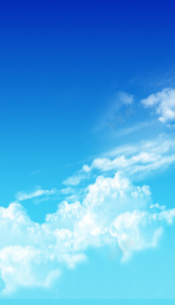 全景天空蓝色天空云朵医院高清图片