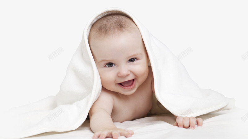 可爱宝宝笑容png免抠素材_88icon https://88icon.com 可爱宝宝 爬行 男童 白色毯子 笑容状态 背上盖毯子
