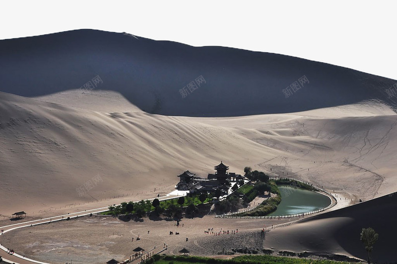 鸣沙山月牙泉png免抠素材_88icon https://88icon.com 月牙泉 沙漠 风景名胜 风景素材