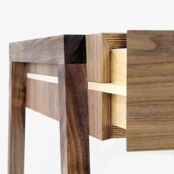 榫卯结构木桌子素材