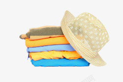 帽子和一堆彩色衣服素材