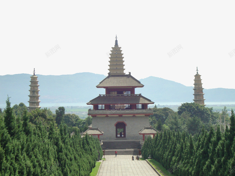 云南大理三塔png免抠素材_88icon https://88icon.com 三塔 云南 大理 大理三塔 天空 崇圣寺 建筑摄影 白云 绿树 蓝天 高塔