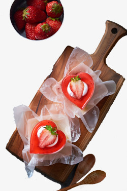 草莓心形蛋糕素材