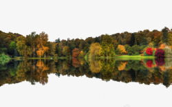 秋季宁静的湖面秋天森林倒影图高清图片
