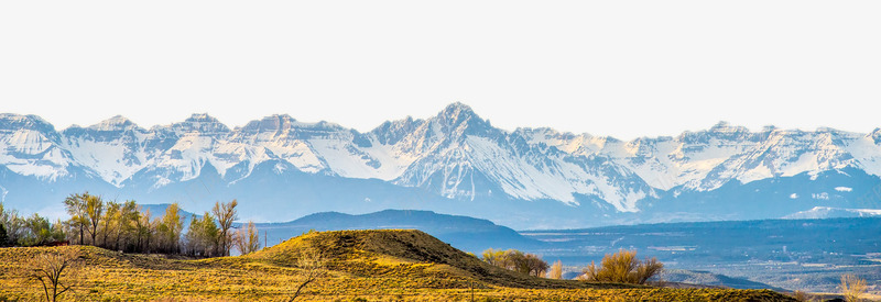 连绵的雪山远景png免抠素材_88icon https://88icon.com 图片 山脚流水 山顶 白雪皑皑 绿植植被 远景 连绵 雪山