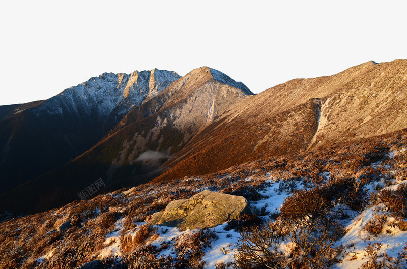 冰雪减退的太白山顶png免抠素材_88icon https://88icon.com 冰雪 国家森林公园 太白山 山峰 山脉 山顶 旅游景区 森林 自然