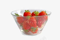 欧式玻璃碗里的草莓素材