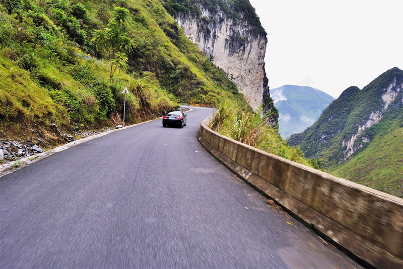 广西大化山脉公路png免抠素材_88icon https://88icon.com 公路 写真大图 名胜古迹 地方景点 大化山脉 实物图 广西 摄影图 自然景观 自然风景 高清图片