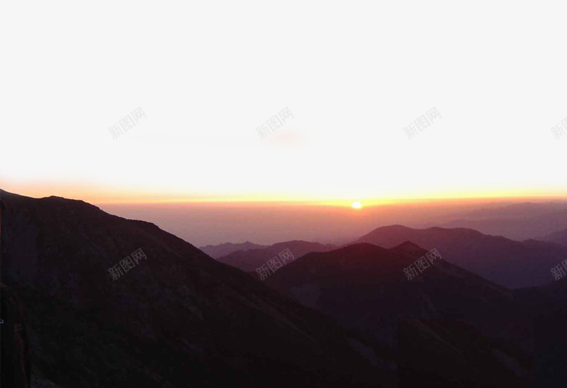 陕西太白县的太白山png免抠素材_88icon https://88icon.com 国家森林公园 夕阳 太白山 山峰 山脉 旅游景区 阳光 陕西太白山