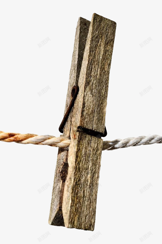 绳子上的木夹子png免抠素材_88icon https://88icon.com 夹子 日用品 木夹子 相片夹子 绳子 装饰