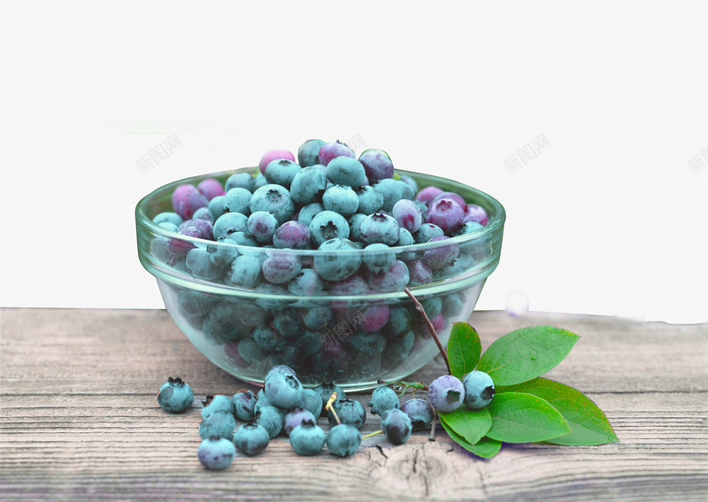 新鲜水果蓝莓psd免抠素材_88icon https://88icon.com 产品实物 碗 绿叶 蓝莓