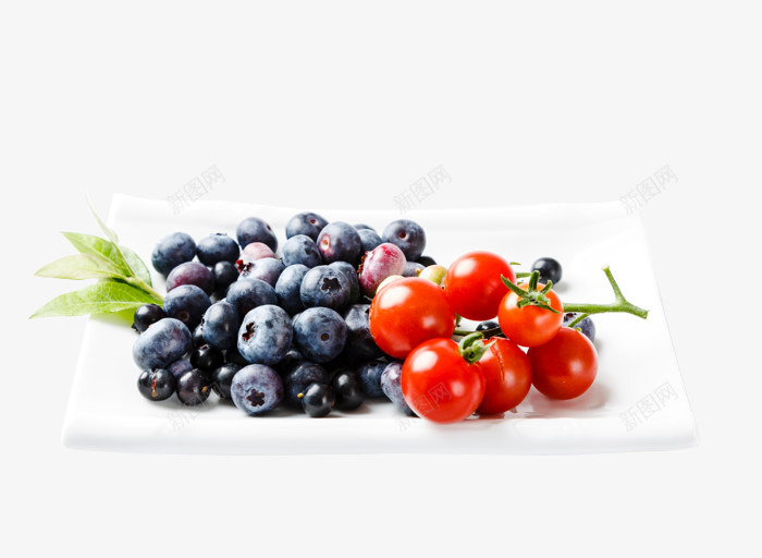 餐盘上的水果png免抠素材_88icon https://88icon.com 圣女果 小番茄 番茄 红色 绿叶 蓝色的 蓝莓 西红柿