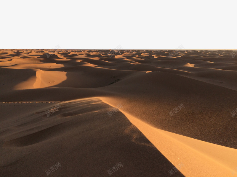 一望无际的沙漠镜像png免抠素材_88icon https://88icon.com 沙漠 镜像 风景 黄昏