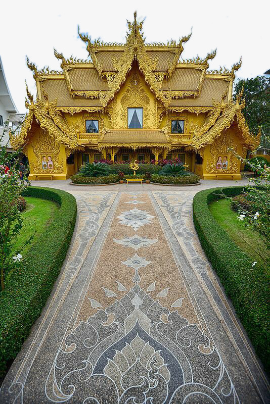 泰国清莱金色佛教寺庙png免抠素材_88icon https://88icon.com 旅游 泰国 清莱 装饰图案 金色佛教寺庙