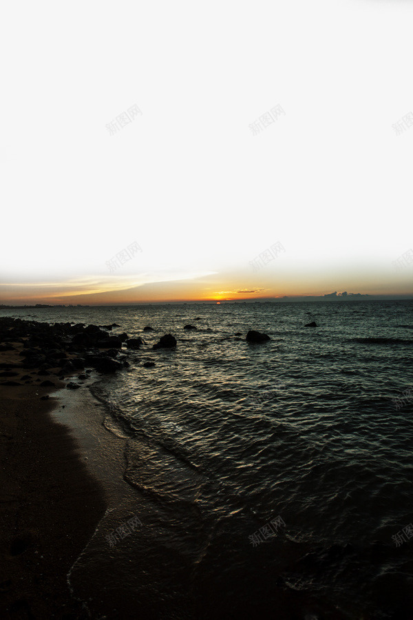 海上天空png免抠素材_88icon https://88icon.com 夕阳 大海 摄影 波浪 浪花 海 海平线 海水 海洋 海面 礁石 蓝色