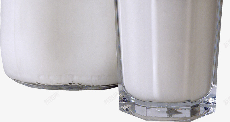 瓶子牛奶和杯子png免抠素材_88icon https://88icon.com 产品实物 杯子 牛奶 玻璃瓶 餐饮 饮品 饮料免扣图