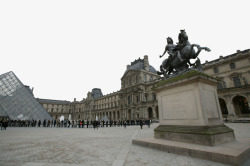 欧式复古建筑巴黎卢浮宫图素材