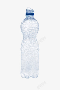 透明解渴装满冰块的塑料瓶饮用水素材