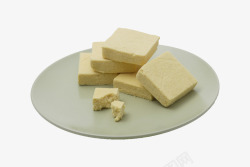 手绘盘子上的方块豆腐素材