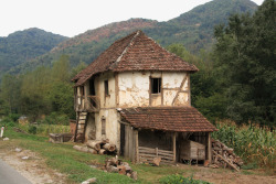 农村的老房子山脚下的老房子高清图片