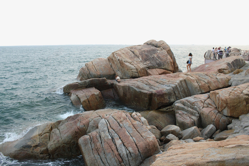 海边大岩石png免抠素材_88icon https://88icon.com 国内旅游 大岩石 大海 摄影 旅游摄影 海中 海水 海边 海边岩石