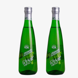 绿色瓶装两瓶青梅汁素材