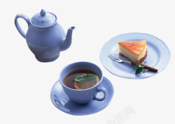 紫色茶水紫色餐具的芝士蛋糕和柠檬茶高清图片