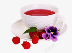 一杯花茶配浆果花朵素材