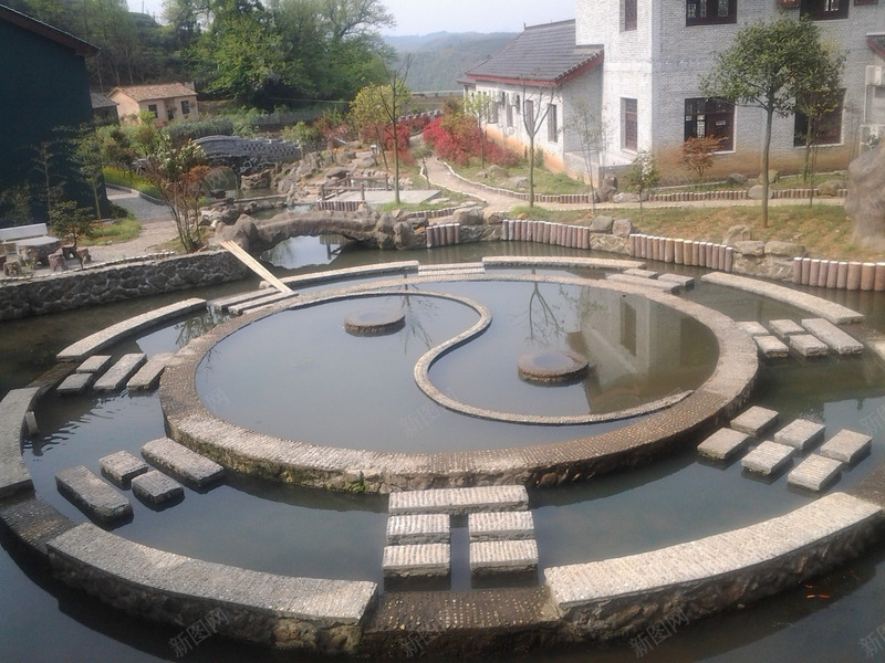 风景照八卦阵png免抠素材_88icon https://88icon.com 八卦盘 八卦阵 形状 易经八卦罗盘 照片 背景 风景